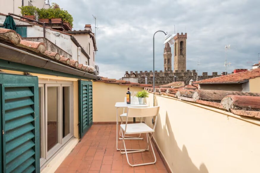 cheap airbnb Florence
