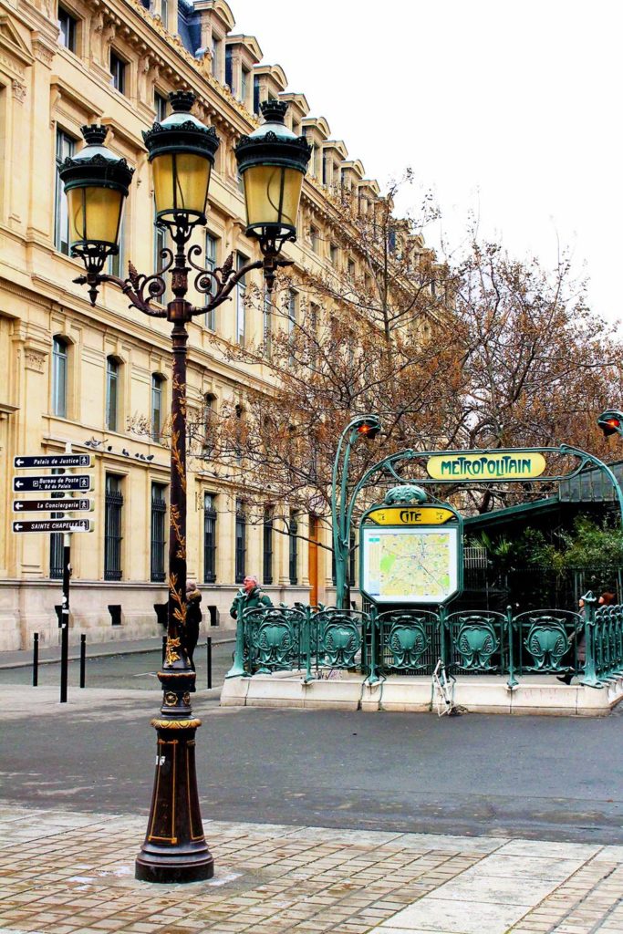 facts about Paris - Ile de la Cité in Paris